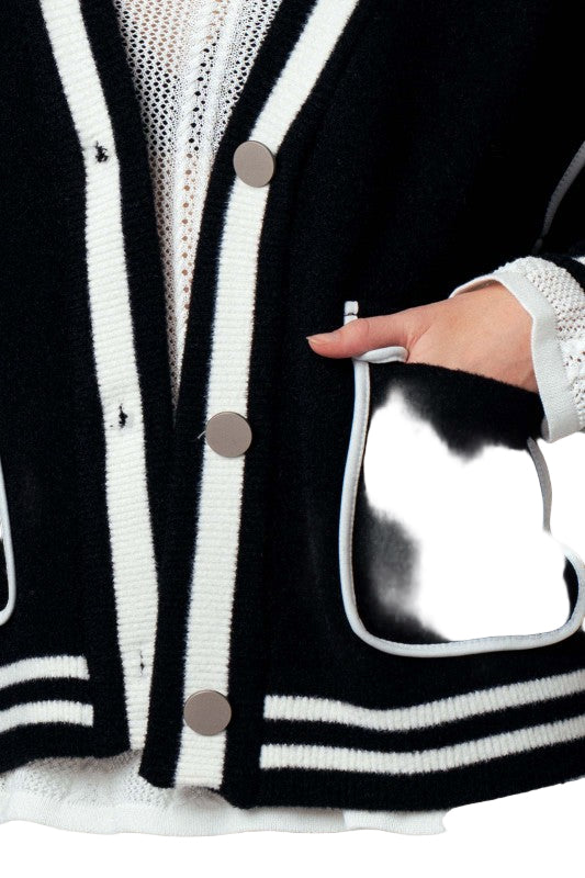 Suéter Negro con Blanco