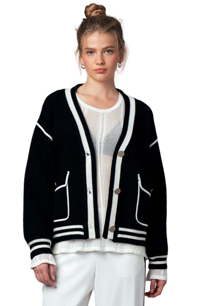 Suéter Negro con Blanco