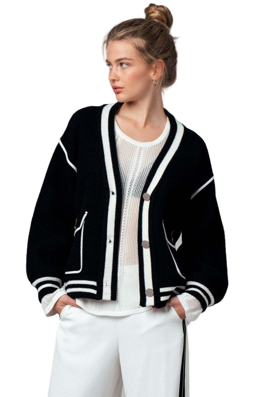 Suéter Negro con Blanco