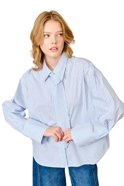 Camisa con Corbata Rayas