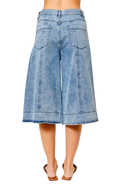 Bermudas con Pliegues